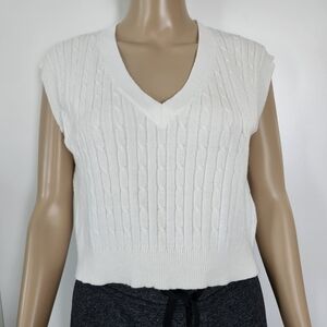 TWIK by‎ SIMONS Women's Ivory White V-Neck Stretchy Knit Sweater Vest Small NWT